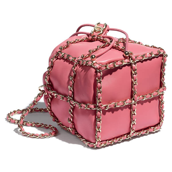 【シャネル】シャネル☆ミニ ショルダーバッグ ラム ロゴ☆AS2313 B04880 NA106